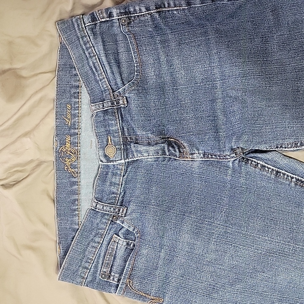 Jeans - Picture 2 of 4